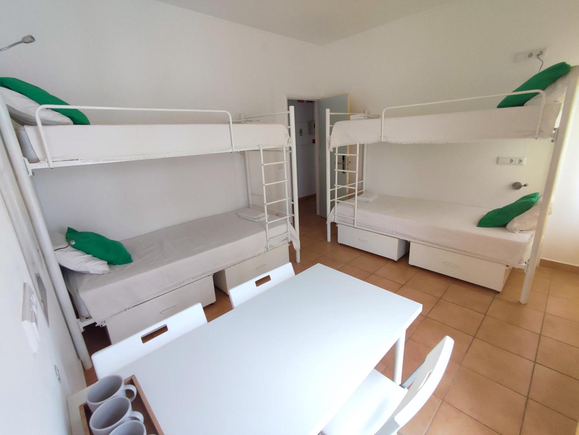 Racing Mackerel Hostel Lagos Exterior foto