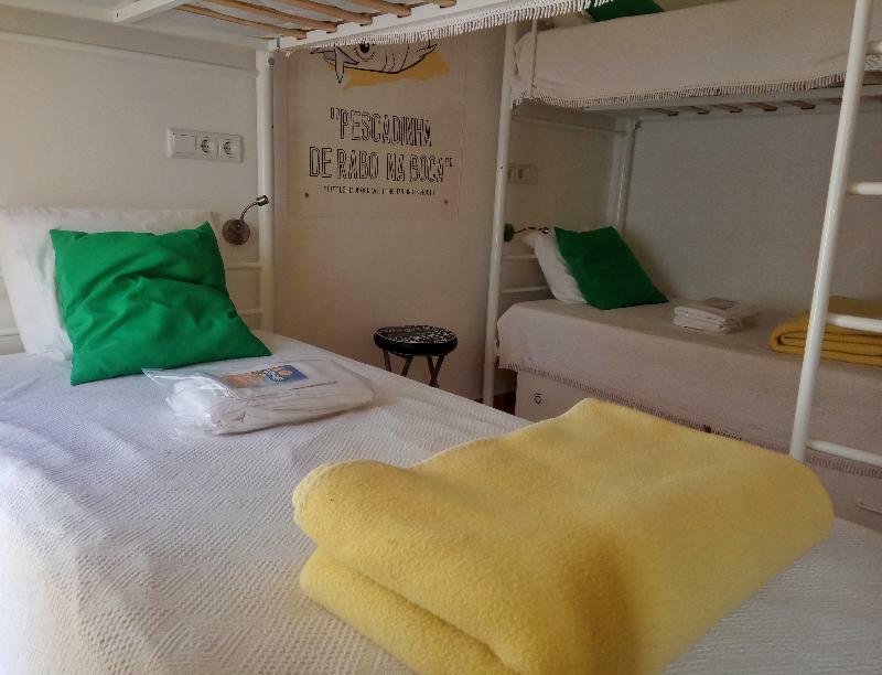 Racing Mackerel Hostel Lagos Exterior foto